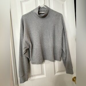 Abercrombie & Fitch Light Gray Turtleneck Sweater